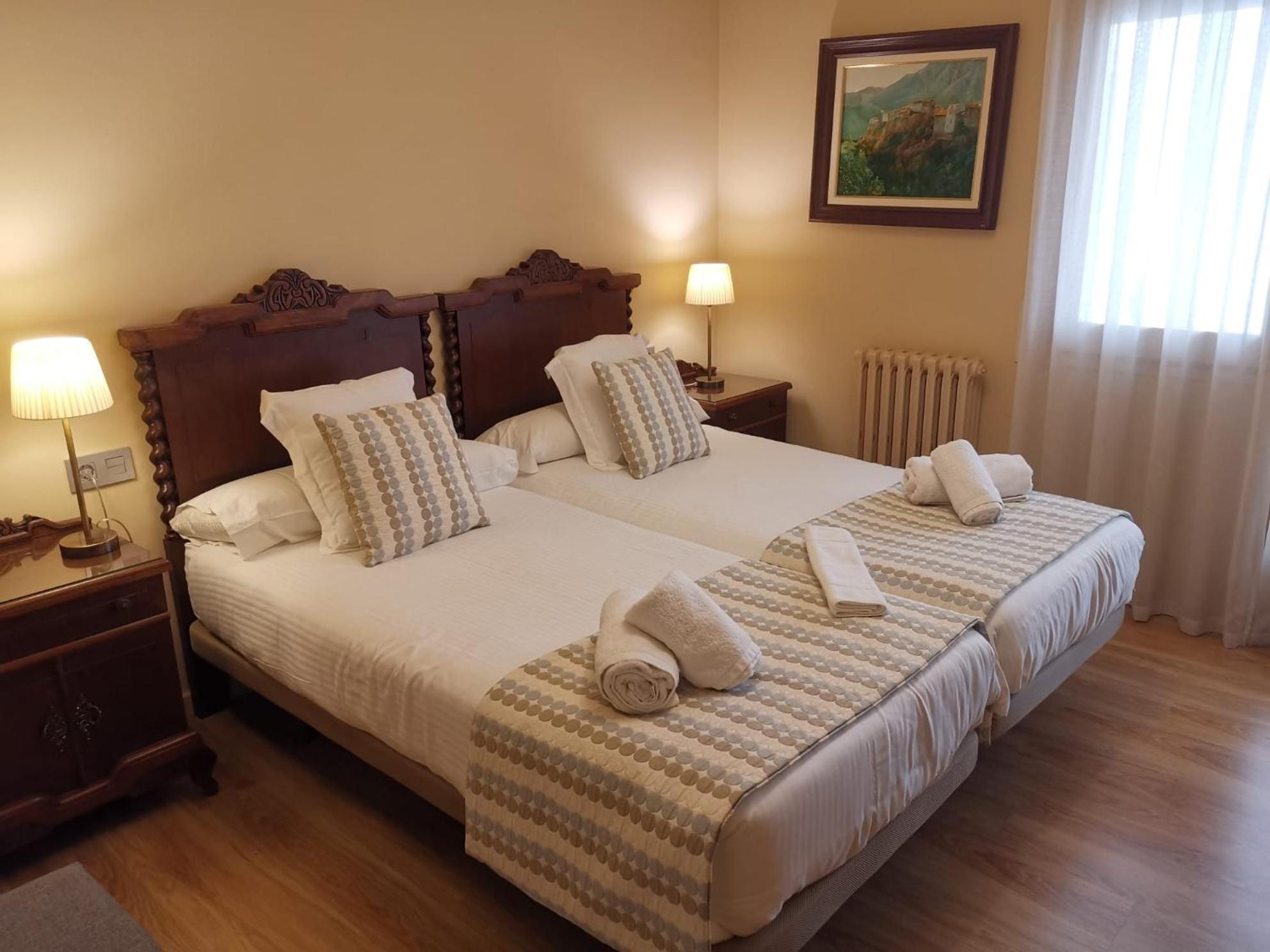 Apartament El Miracle Cardona Kültér fotó